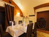 Restaurant Cafe Ujazdowska Winiarnia Mołdawska