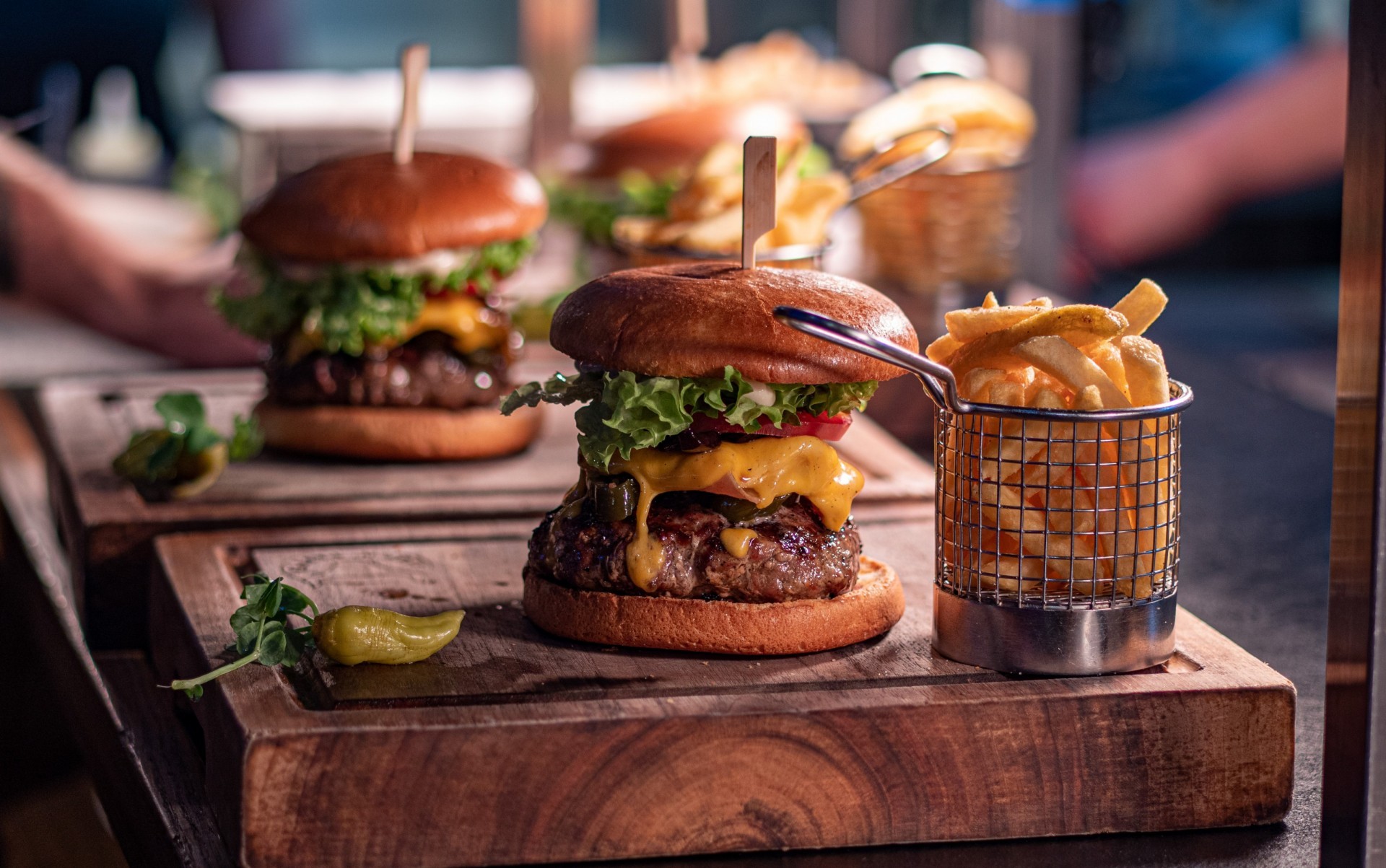 Beef n' Pepper, Śródmieście, Warszawa GdzieZjesc.info Restauracja