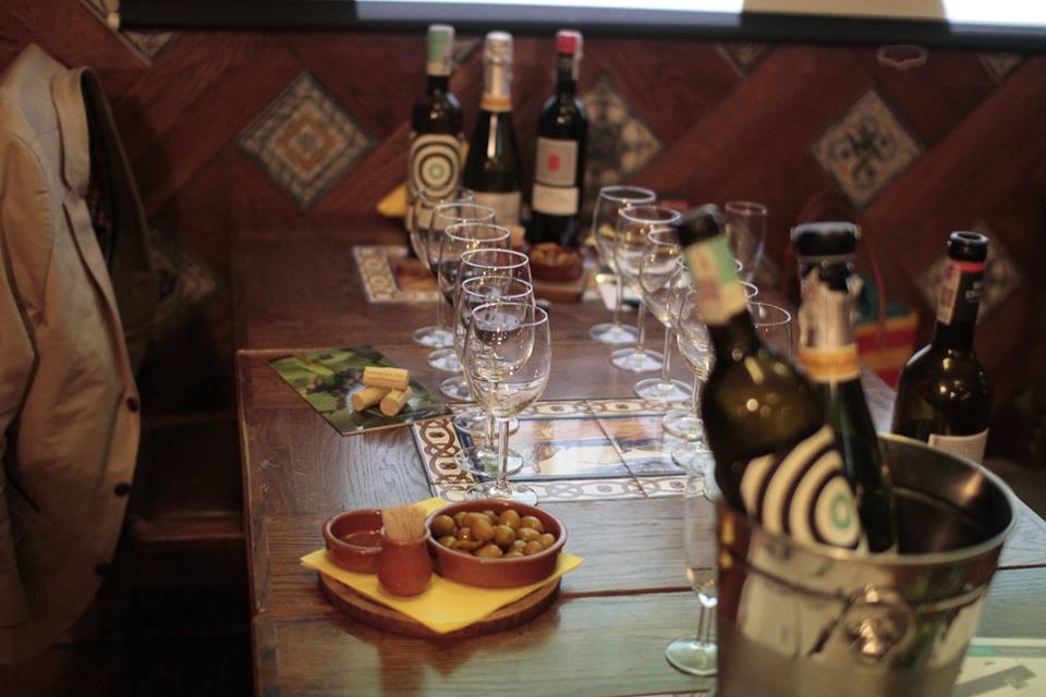 Sol y Sombra Tapas Bar, Śródmieście, Warszawa GdzieZjesc.info