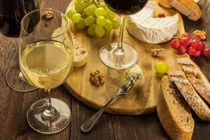 Nowy Lokal w dziale  <b>RESTAURACJE Francuska Poznań</b> - sprawdź Prezentację Lokalu  <b>Delicafe</b>.