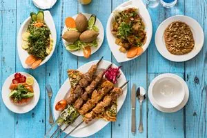 Zobacz Prezentację Lokalu  <b>Restauracja EREWAN</b>, która pojawiła się właśnie w dziale  <b>RESTAURACJE Bliskowschodnia Warszawa</b>!