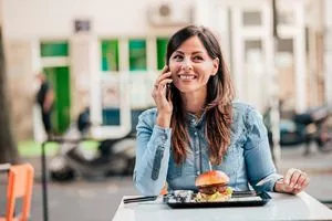 Odwiedź dział  <b>Tele Barek</b>, w którym pojawiła się Prezentacja Lokalu  <b>Tele Barek</b>.