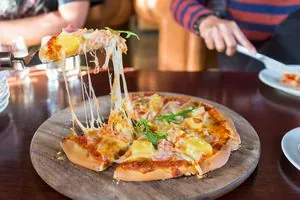 Zachęcamy Państwa do odwiedzenia działu  <b>Pizzerie Sosnowiec</b>, gdzie przygotowaliśmy nową Prezentację  <b>Pizzeria Sebastiano</b>. Zapraszamy.