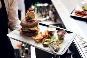 Zapraszamy do odwiedzenia działu  <b>Slow Fast Food Zielona Góra</b>, gdzie znajdą Państwo nową Prezentację  <b>Fryta Time</b>.