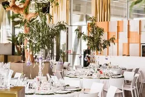 Zapraszamy do działu  <b>Organizacja imprez Kielce</b>, w którym pojawiła się Prezentacja Lokalu  <b>Bistro Kurnik</b>.